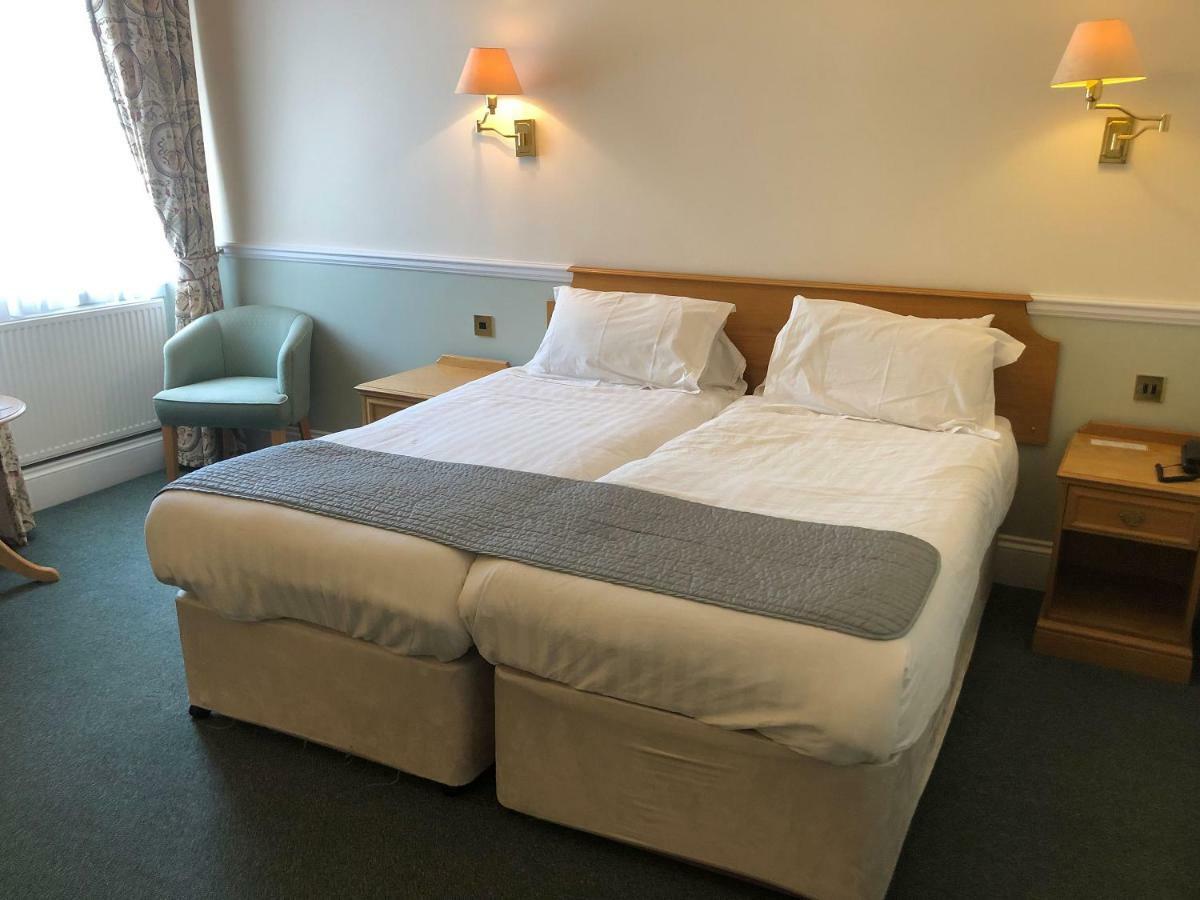 Lynford Hall Hotel Mundford Ngoại thất bức ảnh